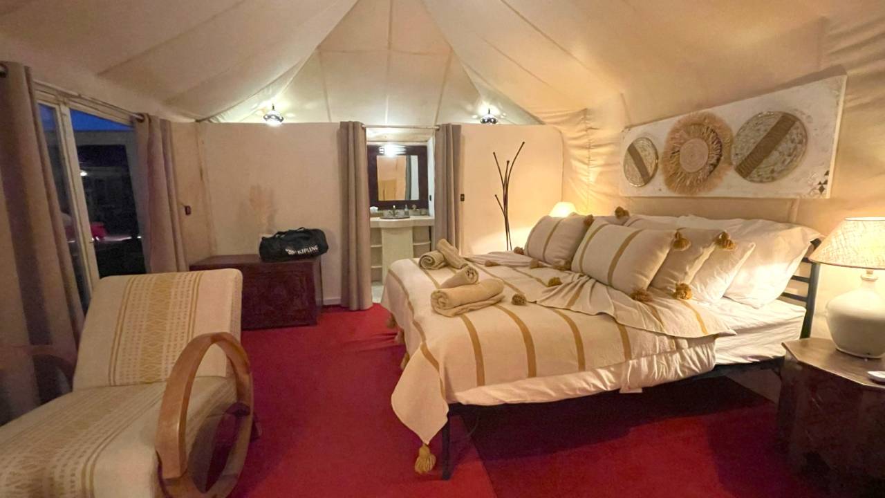 Chebbi desert camp senge