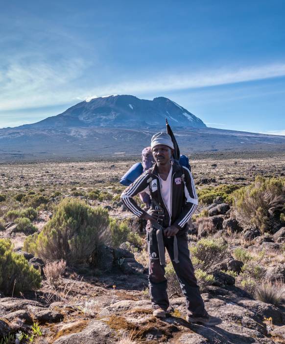 Bærere, køkkenhold og guider på Kilimanjaro