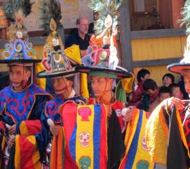 Punakha, Wangdiprodrang og mod Paro-dalen