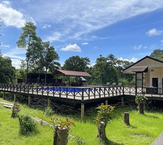 Sukau, Kinabatangan, strande