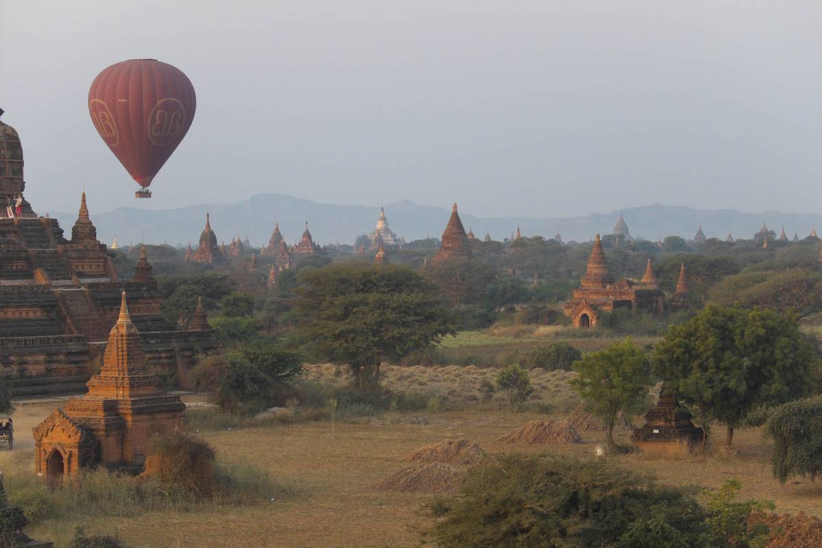 Absolutte højdepunkt var Ballon turen over Bagan