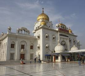 Ankomst til Delhi og rundtur i Old og New Delhi