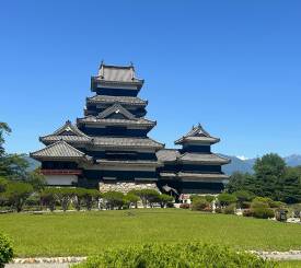 Matsumoto Castle i Nagano