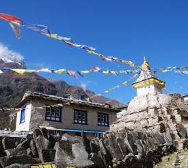 Nepal trekking