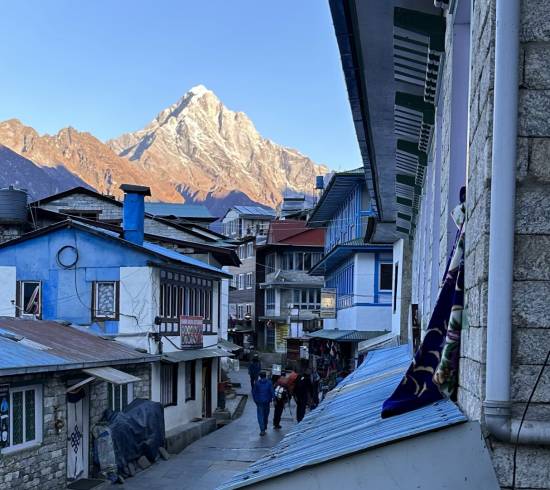 Lukla fly Comfort Trek