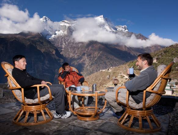 Yeti Mountain Home trek