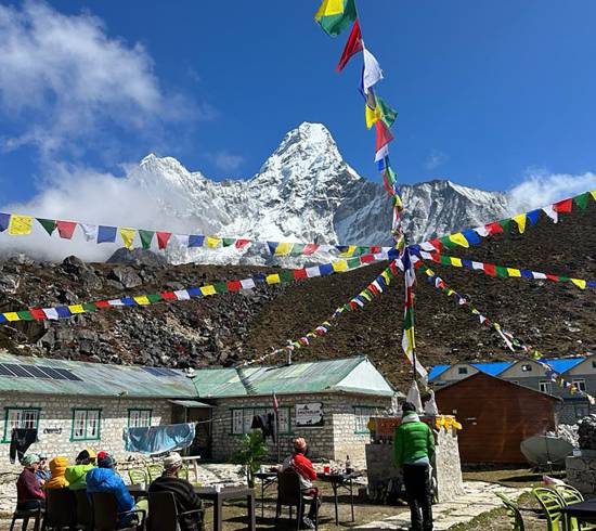Amadablam-basecamp