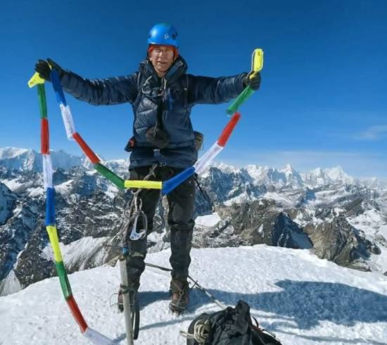 Lobuche East 6.119 meter