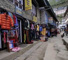 Lobuche-east-expedition