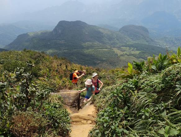 trekking i Knuckles Mountain Range