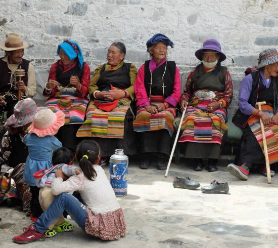 Tibetanere på vej mod Lhasa