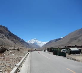 Everest Base Camp Nord. Lamna passet til Tingri
