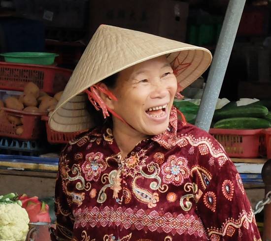 Saigon med byrundtur, krigsmuseet, Cholon på cykle og gadekøkken