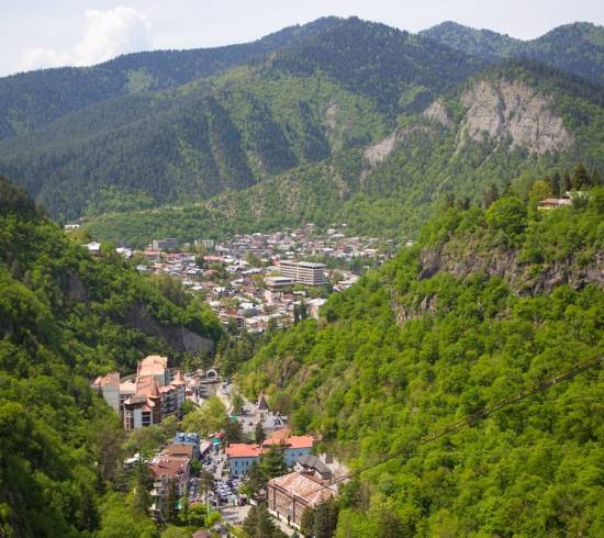 Kazbegi, Mt. Kazbek storslået udsyn over Kaukasus bjergene