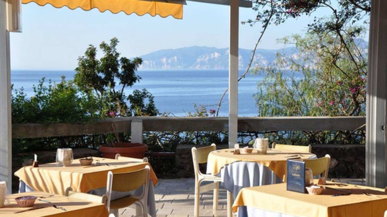 Cala Gonone   Hotel L'Oasi KiplingTravel