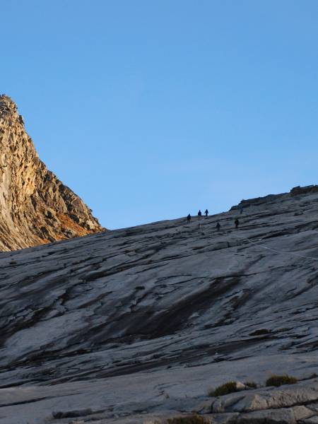 Mt. Kinabalu 4.095 meter