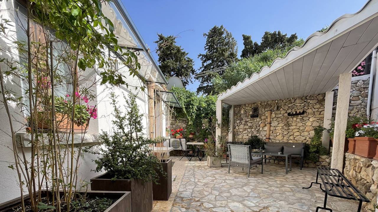 Latavernetta havudsigt Sicilien Kipling Travel