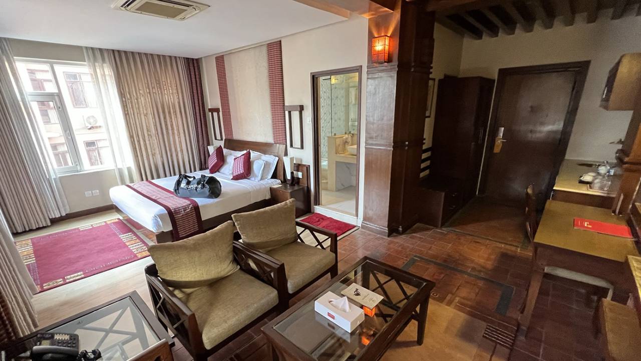 Annapurna 2 suite Marshyangdihotel