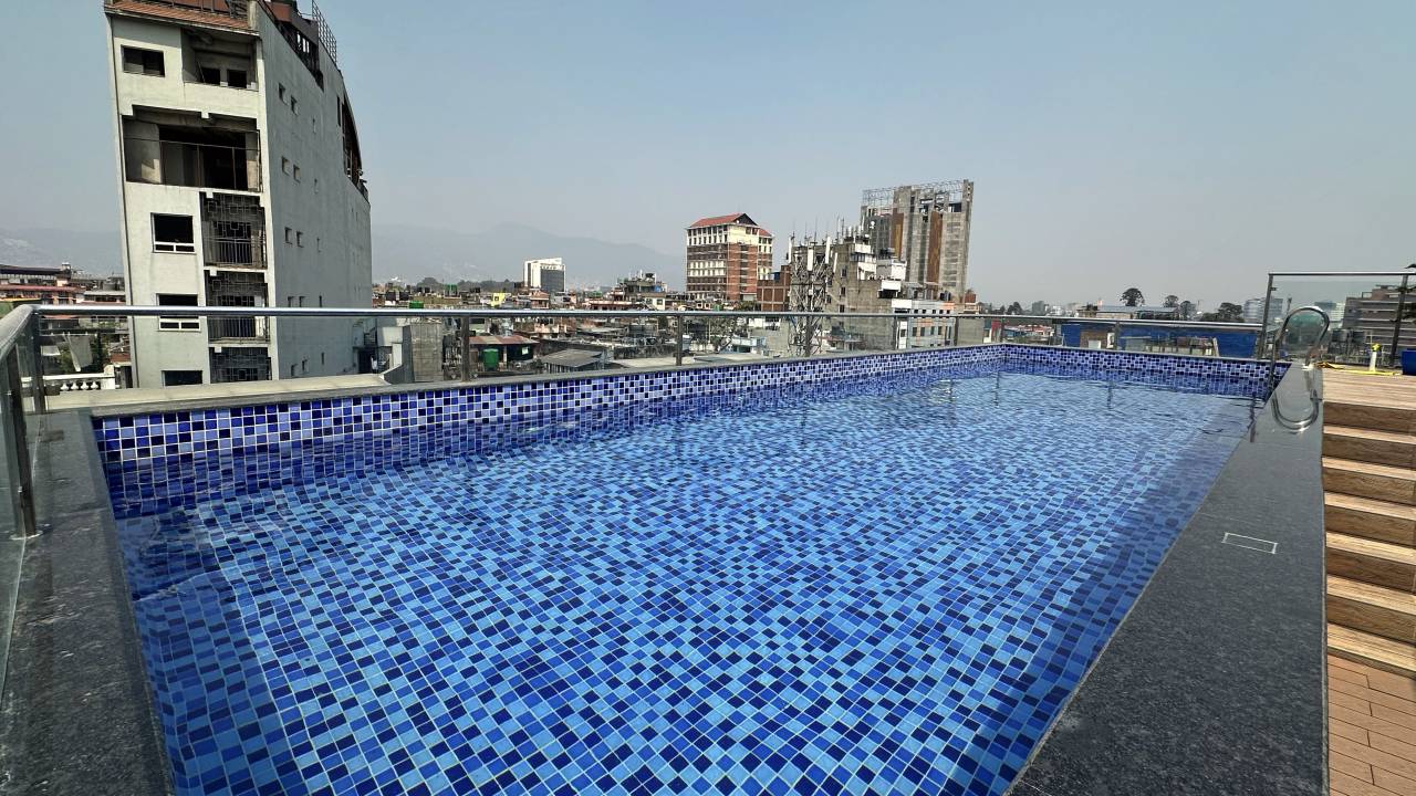 Lo Mustang Boutique hotel Kathmandu   pool