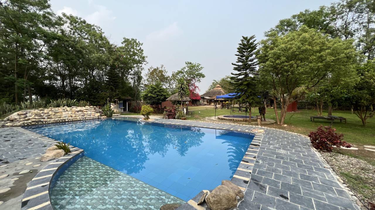 Machan Country Villa Resort Chitwan Nepal