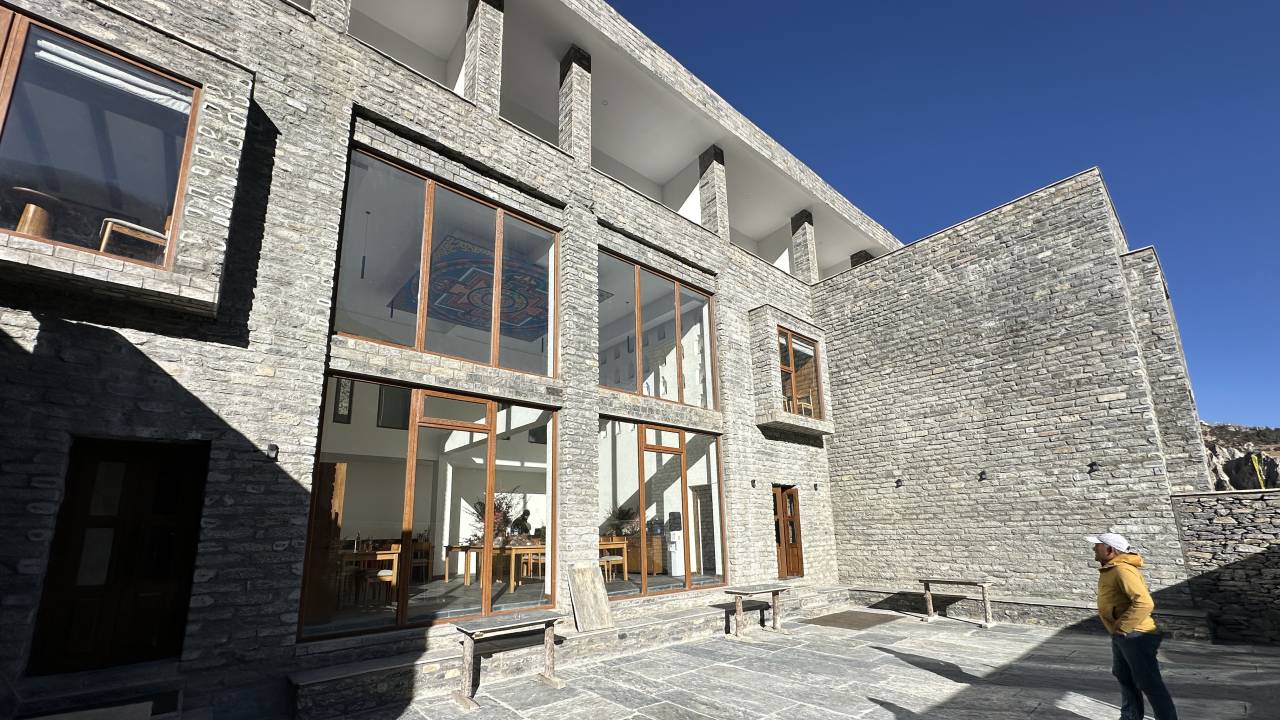 Manang Lodge