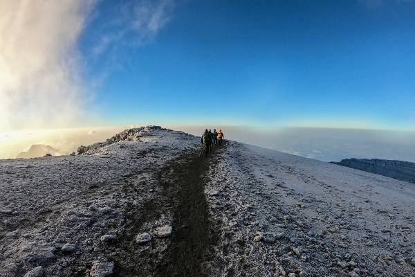 Bestig Kilimanjaro via Machame ruten