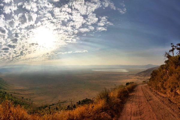 Når du rejser til Tanzania, skal du glæde dig til at nyde udsigten ud over Ngorongoro Krateret