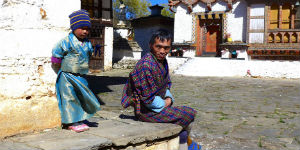Børn på gaden i Bhutan