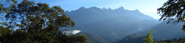 Udsigt til Mount Kinabalu toppen