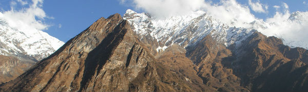 Tag på bjergbestigning i Nepal