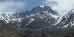Når du rejser gennem Nepal er du ofte omringet af smukke bjergtoppe