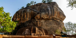 Sigiriya indeholder alverdens overraskelser og er blandt de populæreste seværdigheder i Sri Lanka