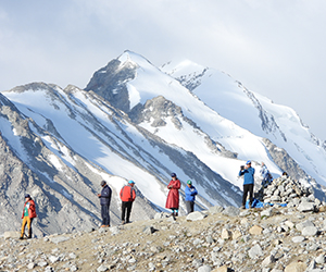 Mt. Khuitens moræne