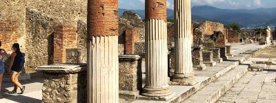Oplev Pompeji på din rejse til Italien