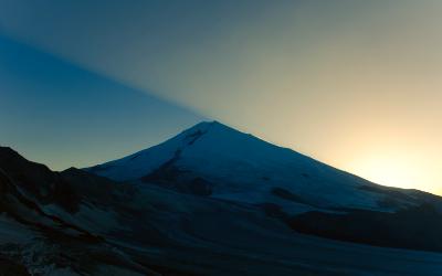 Oplev Elbrus i Europa