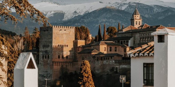 Granada i Spanien er en historisk by