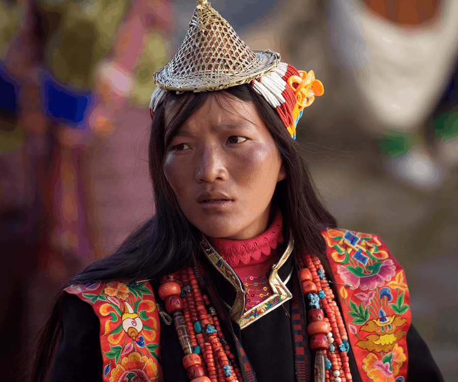Bhutanesisk kvinde på festival i Bhutan